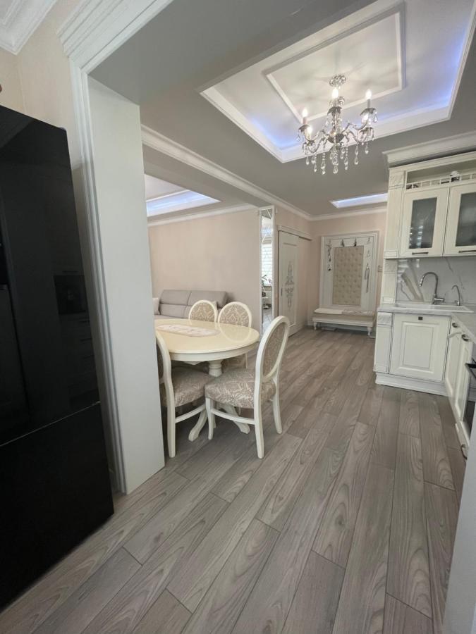 Apartament In The Center Of تشيسيناو المظهر الخارجي الصورة