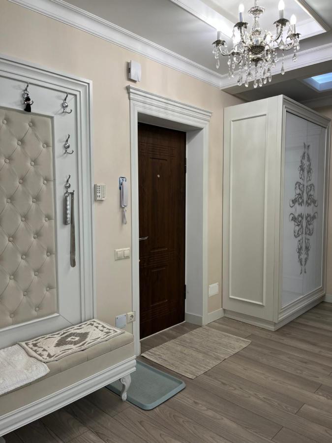 Apartament In The Center Of تشيسيناو المظهر الخارجي الصورة